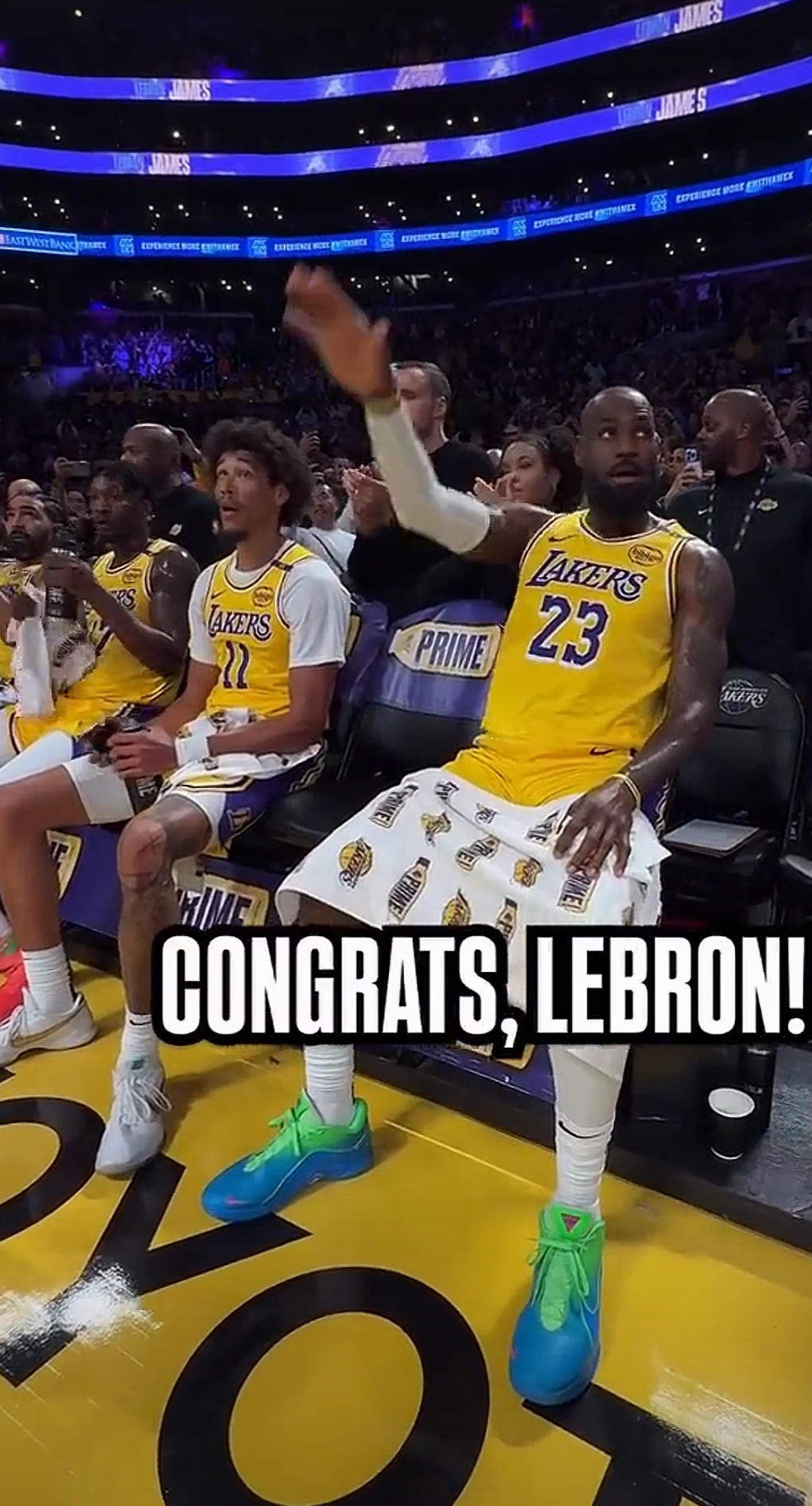 mk体育管理_湖人NBA战胜波特兰开拓者詹姆斯关键突破(湖人战胜开拓者 新闻)